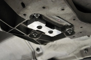 A4/S4/RS4 S5/RS5 B8 Q5 Вставка ПОДУШКА ВСТАВКА 034