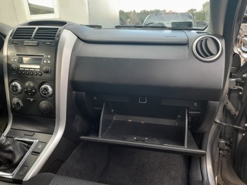 фото thumb №14, Suzuki grand vitara ii pulpit панель роздавальна консоль