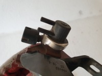 фото thumb №3, Клапан вакууму 728328070