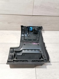 фото thumb №5, Tiguan бардачок pod руль 5m1858210b