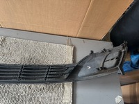 фото thumb №6, Kia venga 09-15 решётка средняя бампера передний оригинальная