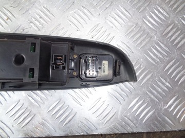 фото thumb №6, Панель переключатель стекло зеркал accord vi 97- eur