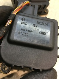 фото thumb №5, Моторчик отопителя audi a3 8l fl 0132801214