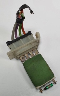 фото thumb №1, Резистор резистор mercedes w245 w169