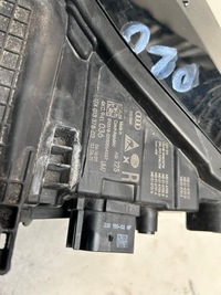 фото thumb №5, Фара правий audi a6 c8 full led matrix