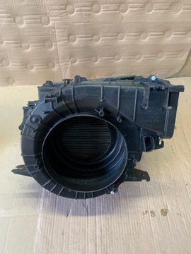 фото thumb №1, Honda cr-v iv 12-17r корпус вентилятора вентилятор