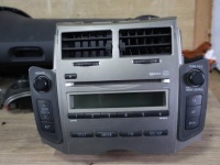 фото thumb №1, Радио проигрыватель toyota yaris ii lift 86120-0d520