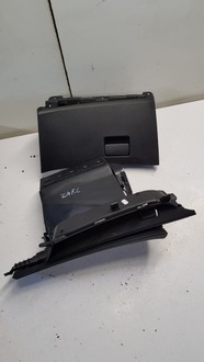 фото thumb №1, Opel zafira c бардачок пассажира 13293534