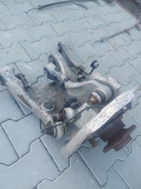 фото thumb №1, Поворотный кулак рычаги ступица левый задняя bmw 7 f01