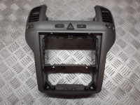фото thumb №1, Консоль средняя opel zafira b 1.9 cdti