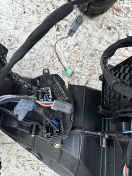 фото thumb №5, Grand cherokee wk2 обігрівач p68245823af