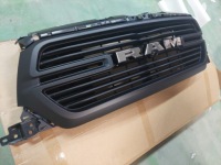 фото thumb №2, Dodge ram 1500 v bighorn laramie 2019- решётка радиатора решётка радиатора czarna mat + logo хром