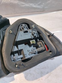 фото thumb №6, Лампа левая задняя mg zs 2004r.