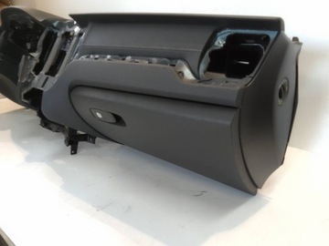 фото thumb №6, Volvo xc60 ii 2022 консоль панель роздавальна шкіра нитка біла