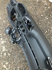 фото thumb №1, Peugeot 208 ii 2 консоль подушка безопасности подушки безопасности оригинал