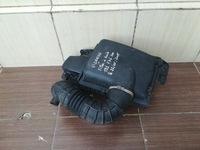 фото thumb №1, Корпус фильтра воздуха master ii 97-00 2.5d оригинальный номер