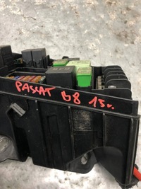 фото thumb №5, Коробка запобіжників vw passat b8 sedan 5q0937125b