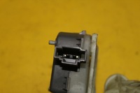 фото thumb №5, Привод подголовник левый задняя mercedes-benz w211