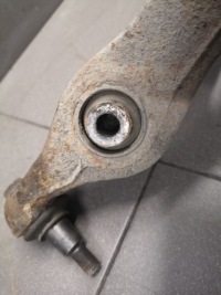 фото thumb №7, Важіль правий перед vw touareg 7l0407154b