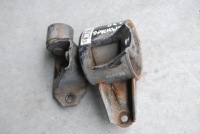 фото thumb №1, Sportage iii 10-15r 1.7 crdi кронштейн подушка двигателя