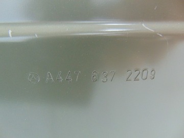 фото thumb №14, Обшивка рамка дверь стойка левый merc vito w447