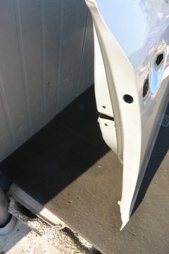 фото thumb №12, Дверь правые перед стекло петли жгут 1f7 toyota prius plus + комплект