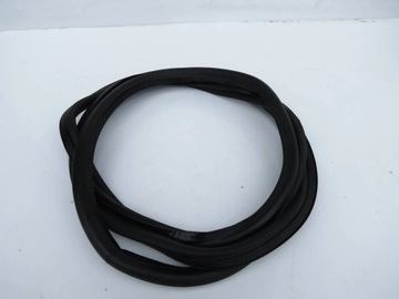 фото thumb №8, Прокладка кришки багажника зад задня porsche cayenne i 7l5