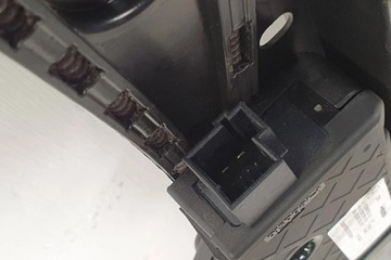 фото thumb №15, Люк mercedes-benz glc x253, c253 a2537800600 2.14l дизель 150kw