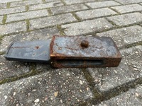 фото thumb №1, Подкладка пластина рессора основание mercedes atego axor a9703221784