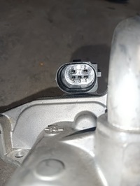 фото thumb №7, Клапан радіатор вихлопних газів egr vw audi 1.6 2.0 tdi i 04l131501n