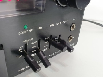 Кассетный магнитофон WEGA.