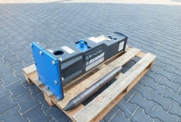 Экскаватор с гидромолотом Hammer HM250 3,5-6,5 тонны