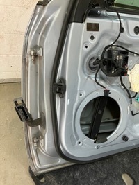 фото thumb №8, Дверь правый перед правое lx7v audi a4 b8