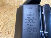 Бак жидкость омывателя помпа tesla model y 1607948-00-b 2020- Недорого, фото thumb