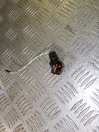 фото thumb №1, Штекер датчика тиску пального renault laguna scenic ii megane clio iii