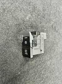 фото thumb №1, Vw passat b8 кнопка гальма ручного