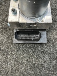 фото thumb №6, Bmw e84 x1 насос abs 6768550 6792350 0265236446