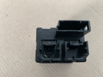 фото thumb №7, Ford mustang mach-e rwd гнездо port usb оригинал