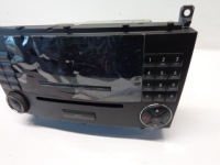 фото thumb №5, Mercedes c w203 радио cd заводской 2038705189