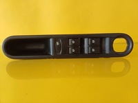 фото thumb №1, Переключатель окон панель левый перед renault espace iv 8200519359 nr83
