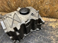 Поддон масла масляная dacia renault 1.0 sce 111112289r Недорого, фото thumb