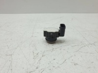 фото thumb №1, Датчик паркування pdc tesla model s 104847302a