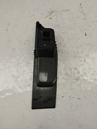 фото thumb №7, Opel astra j 4 iv панель перемикач вікон лівий задня 13301888