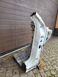 фото thumb №3, Чверть права блок двигуна двері перед vw passat b8