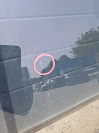 фото thumb №5, Peugeot 308 ii t9 стекло лобовое передняя оригинал 2013 скол