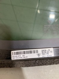 фото thumb №9, Porsche panamera 976 стекло кузовная боковая 976845297b 976853893