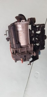 фото thumb №1, Насос підвіска audi q7 4m vw touareg 4m0616005g