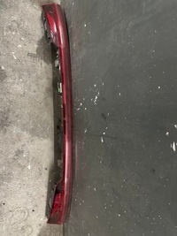 фото thumb №1, Лампа накладка крышки зад audi e-tron 4ke945095b