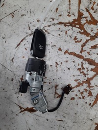 фото thumb №1, Citroen ds4 1.6ehdi замок запалювання ключ pilot