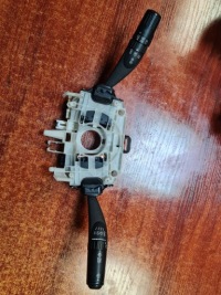 фото thumb №1, Переключатели комбинированный subaru legacy 03' 3.0b